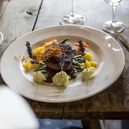 Theresa Wellness-geniesser-hotel 4*